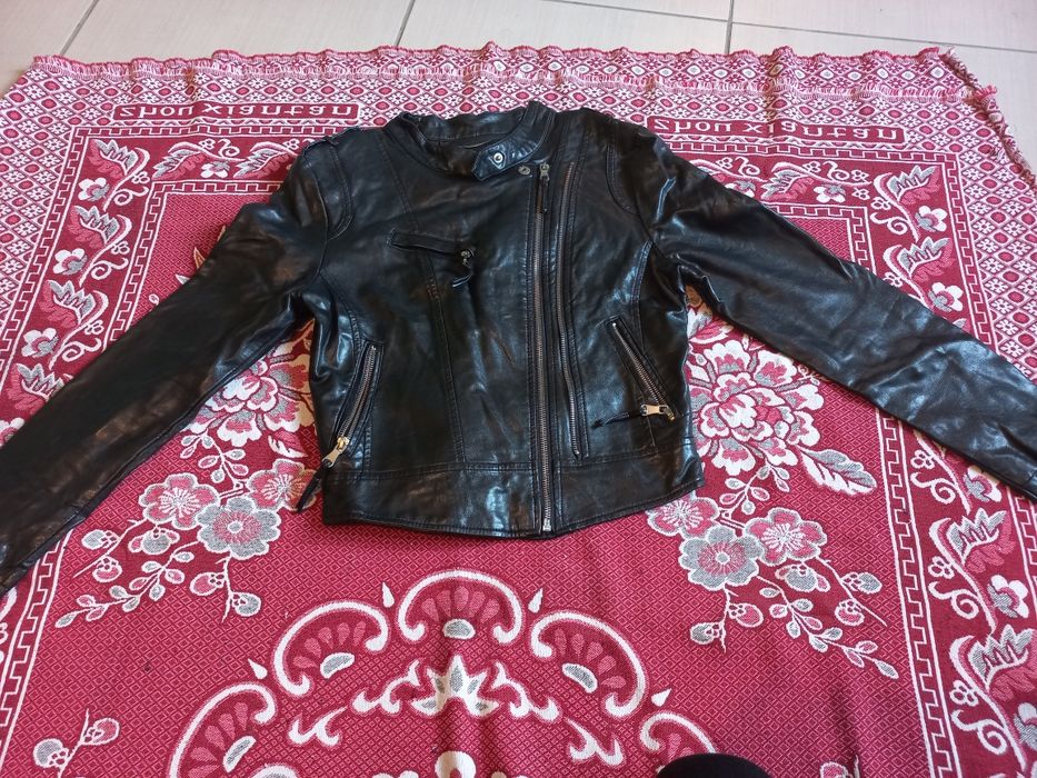 Продам вещи на осень