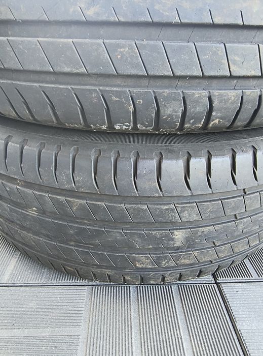 Două anvelope Michelin 235.60.R18 de vară