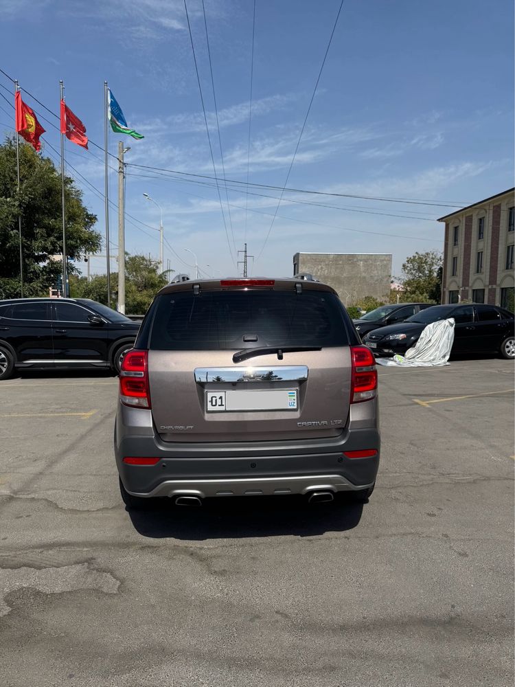 Продам Captiva 3, 2013, 3.0L mator, A/T, Choco. Toza.