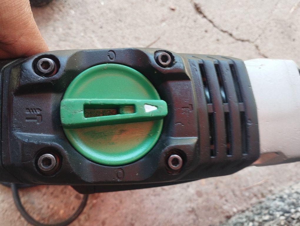 Комбиниран Перфоратор с SDS-max Hitachi DH40MC