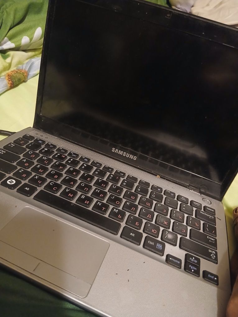 Ультраскромник: обзор 12,5-дюймового ноутбука Samsung 350U2B

в рабоче