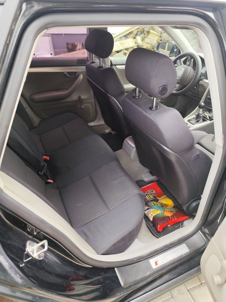 Audi a 4 b7  1.9 tdi