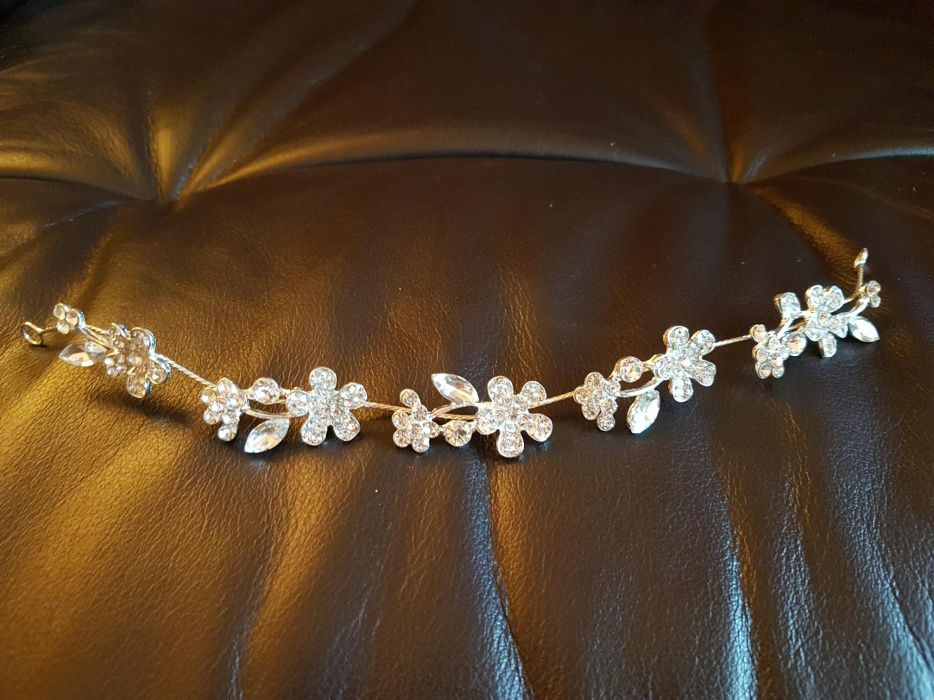 Rochie de mireasă modelul anului + Bonus accesorii !!!