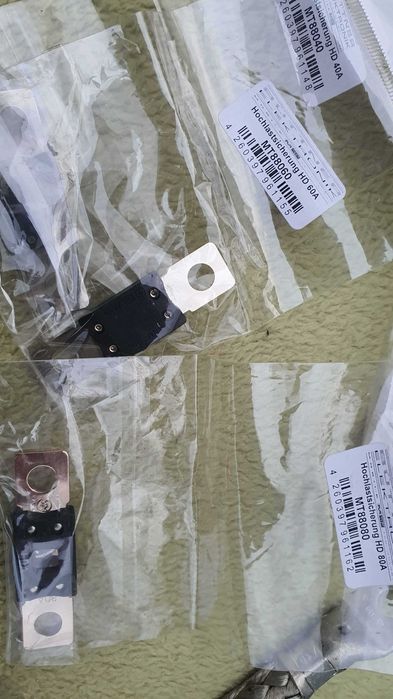 Conductori, rezistente, borne, cabluri , etc. pentru montaje electrice