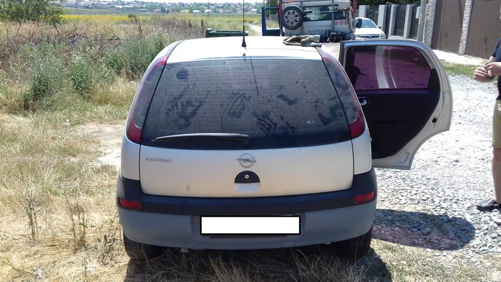Dezmembrari  Opel CORSA C  2000  > 2009 1.0 Benzina