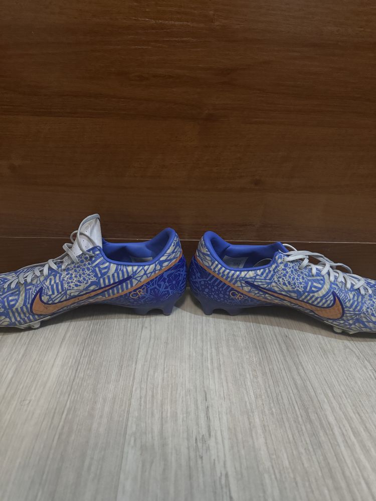 Nike Zoom Mercurial Vapor 15 Academy CR7 FG/MG