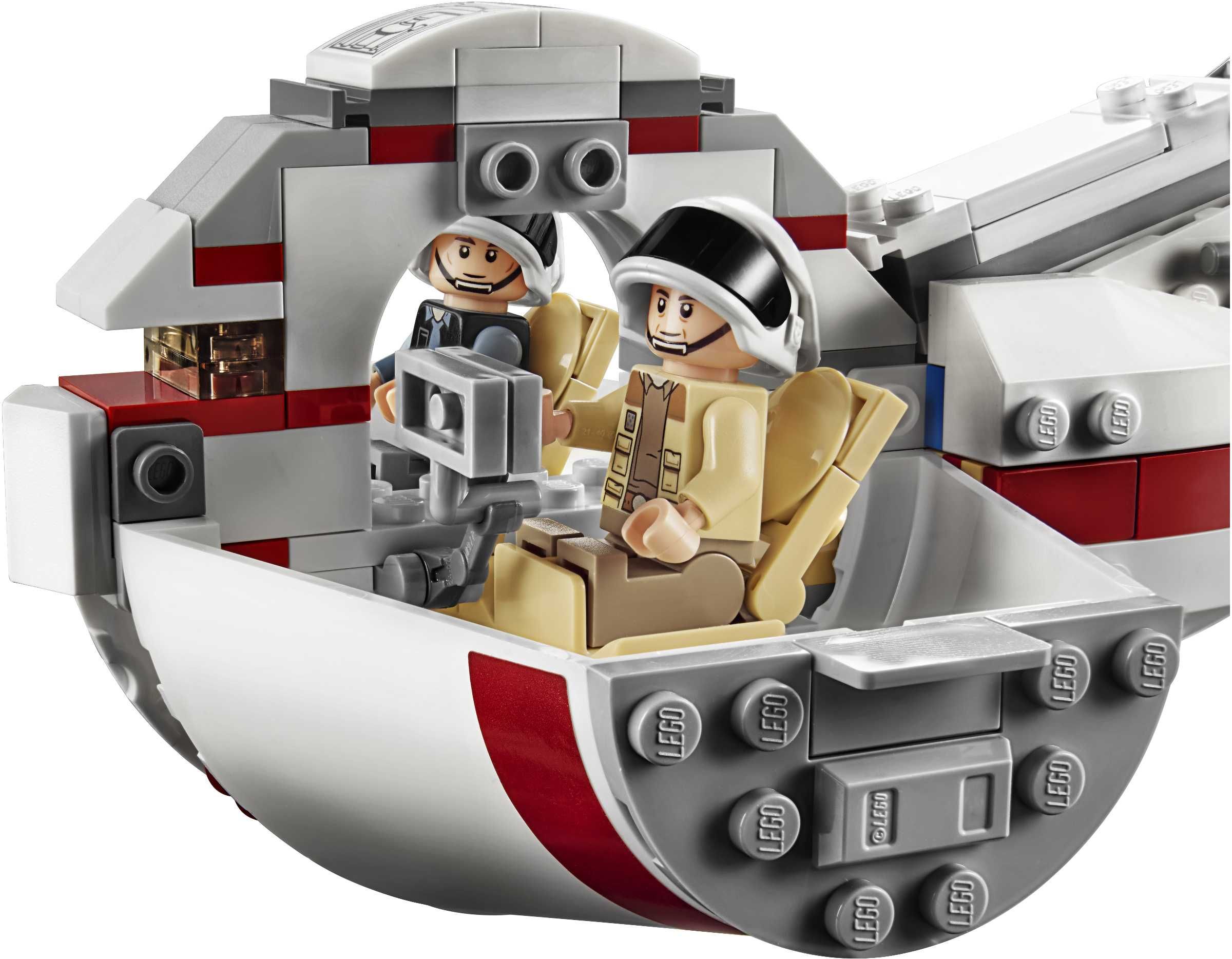 LEGO Star Wars 75244 : Tantive IV - set de colectie