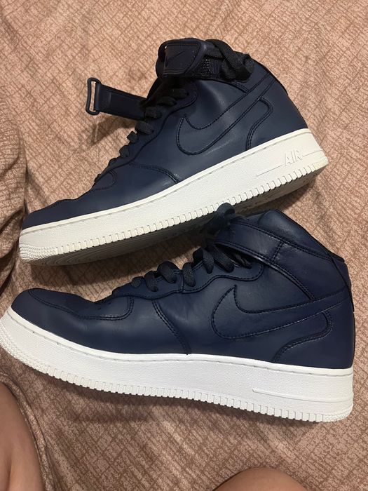 Nike Air Force 1 Mid Navy