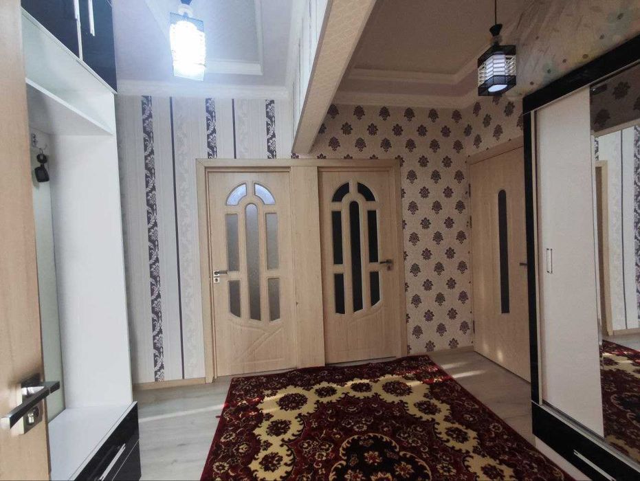 3х комнатная квартира на 4 этаже 67кв/м, в Самарканде