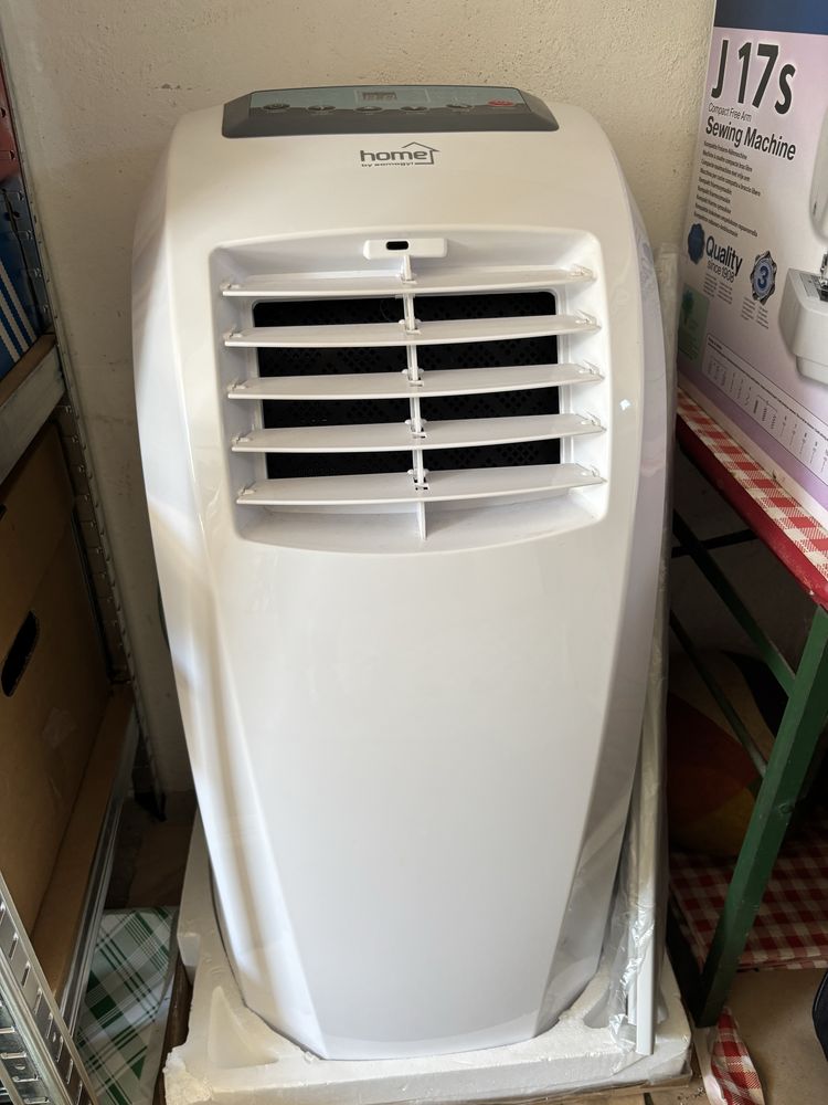 Vand aer conditionat portabil