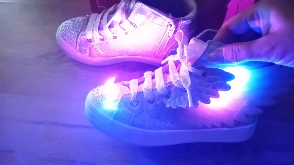 Pantofi sport cu lumini