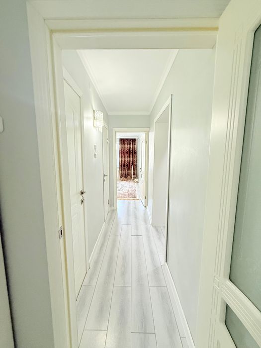 Продам 4 комнатнкю квартиру 4 мкр