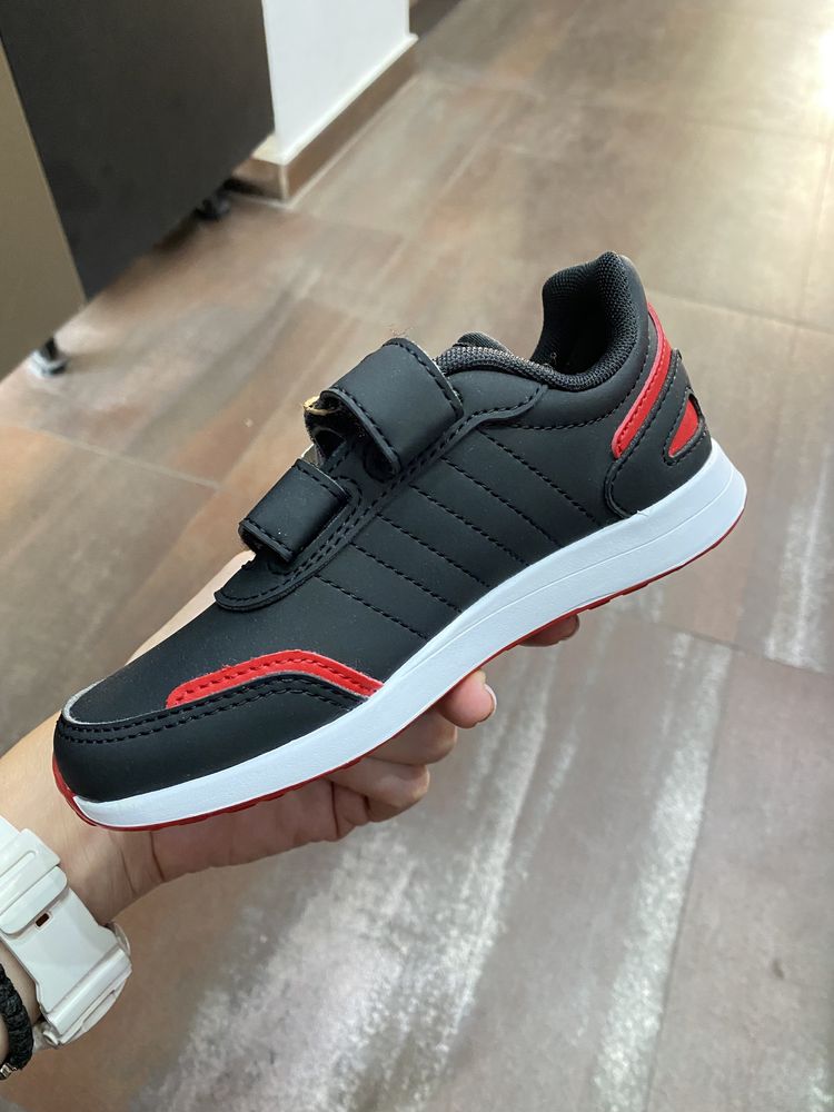 28;28.5;31.5;33.5 Adidas Vs Switch | Оригинални детски маратонки