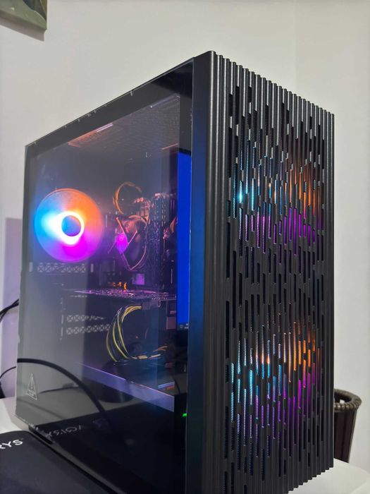 Reparații calculatoare, laptopuri și build-uri custom