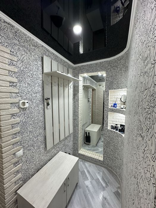 1ком, цон, 5/5. Срочно.