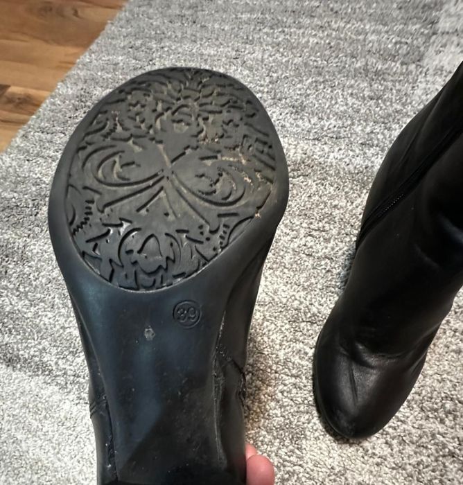 Vand perechi ghete dama piele naturala