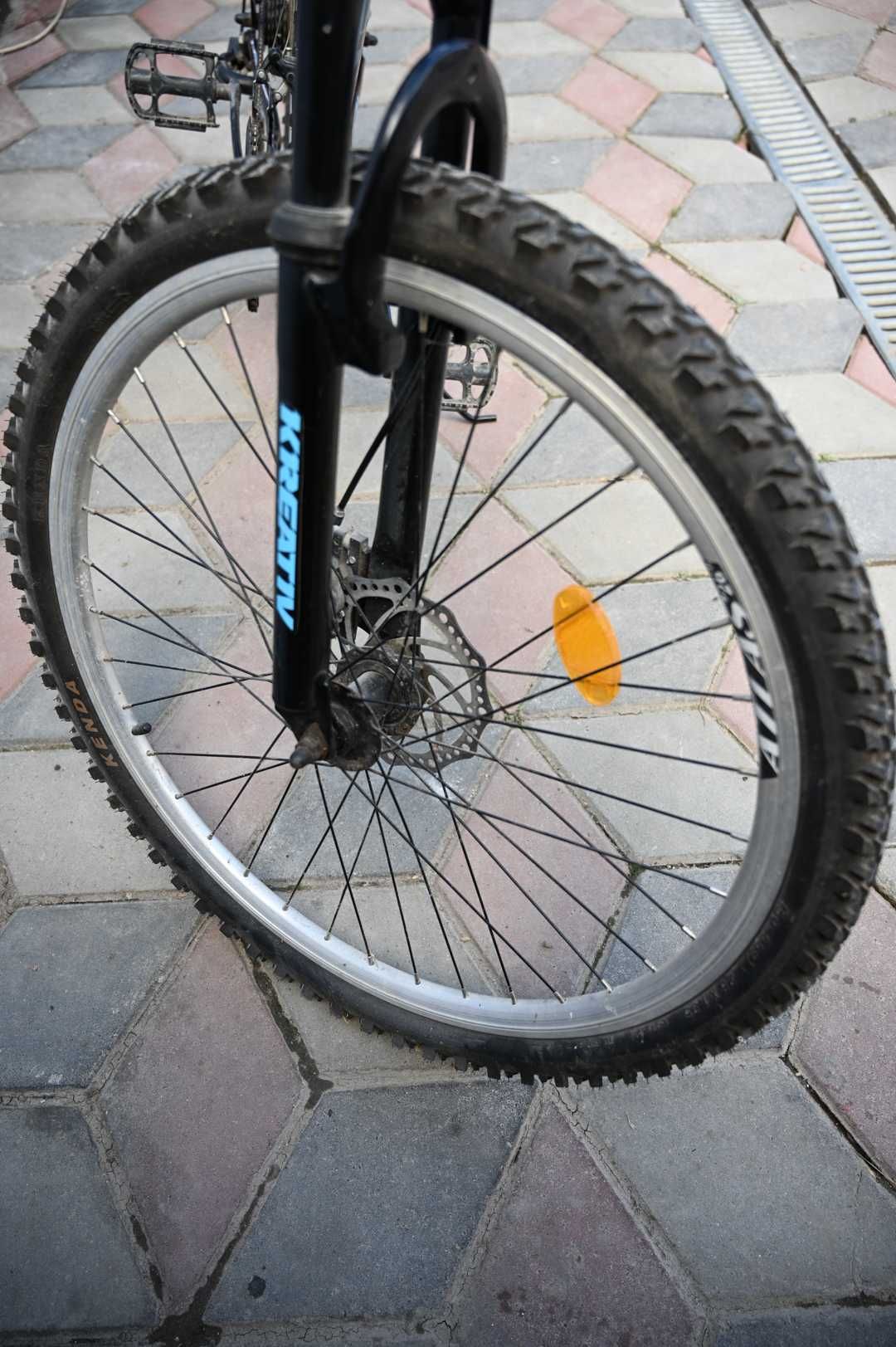 Vând bicicletă Creativ in stare foarte bună cumpărată de noua