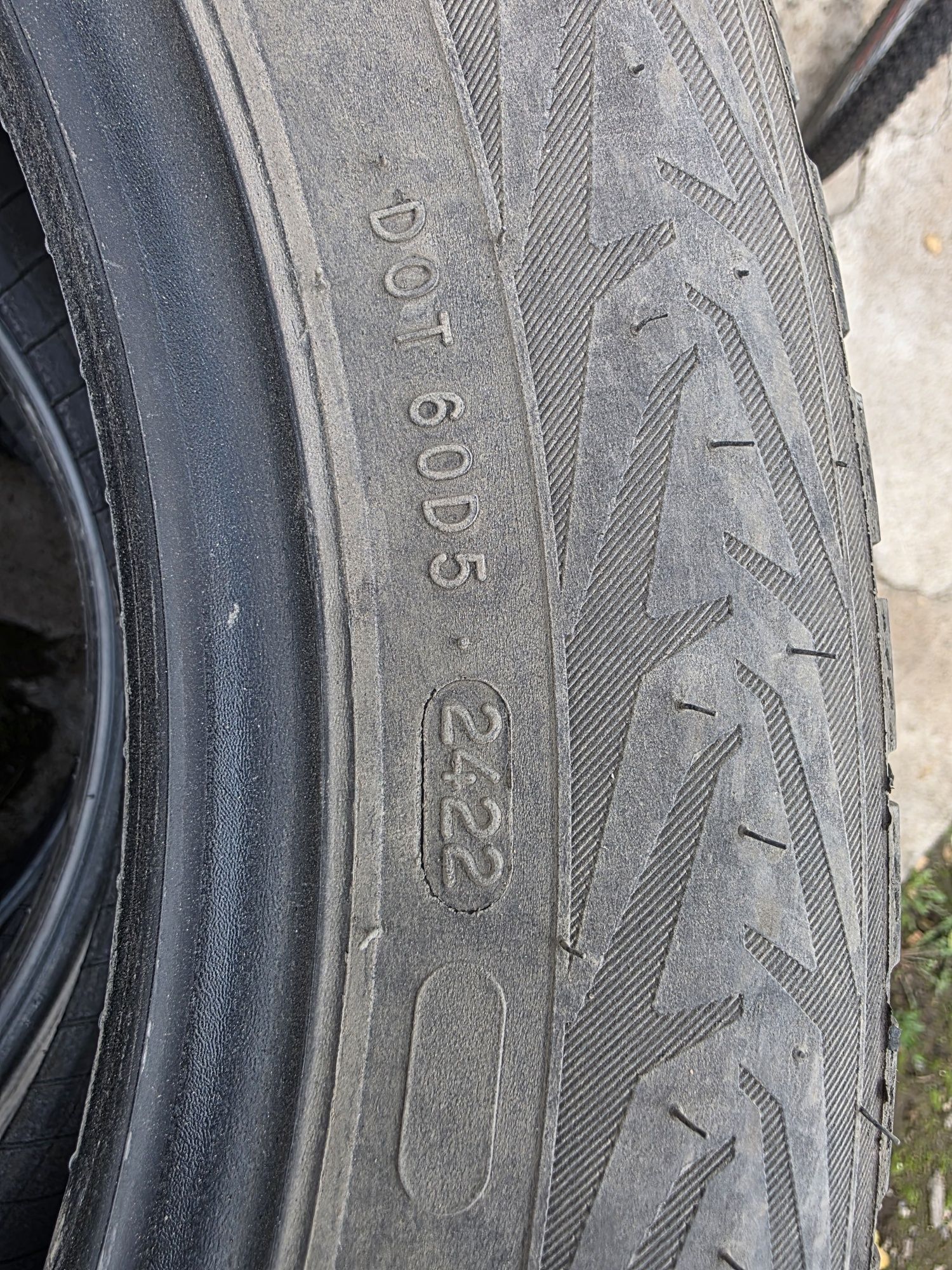 Комплект зимних шин Nokian 215/55/17