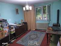 Apartament 2 camere - decomandat - parter - bloc anvelopat