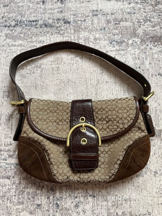 Coach Soho Signature дамска чанта с велурени елементи