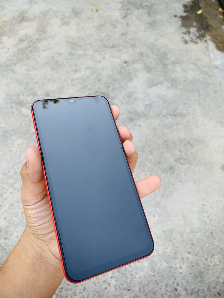 Samsung A10 Qotmaydi