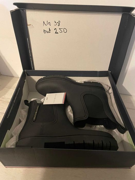 Tommy Hilfiger Olaya 4Y FW0-7471-BDS nr 38