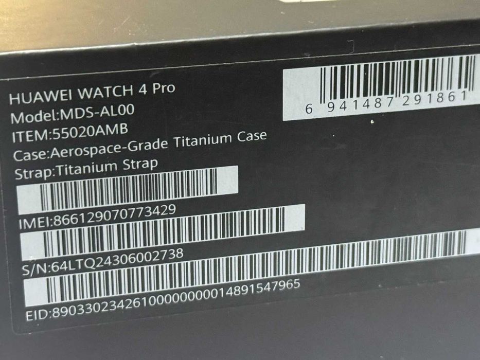 Huawei Watch 4 Pro Titanium Case
