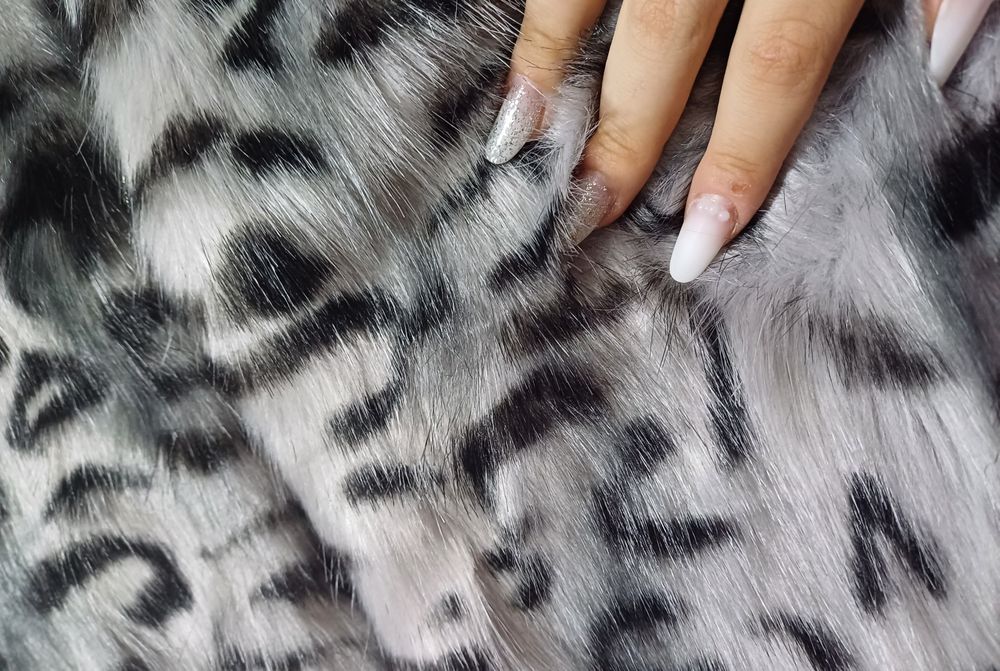 Vestă de blană artificiala și imprimeu leopard