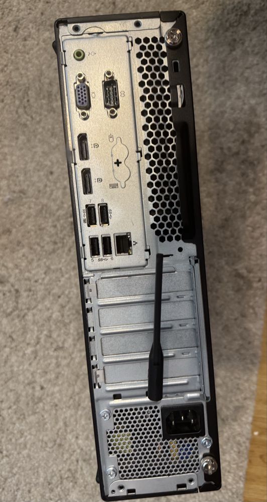 Desktop Lenovo M920s ( i5-8500, ssd 250 - 16 gb ram )