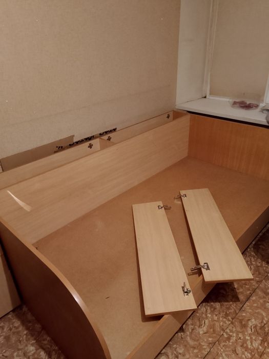 Продам кровать!!