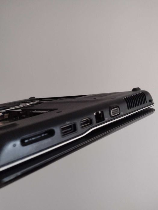 Laptop Hp  presario CQ61 pentru piese