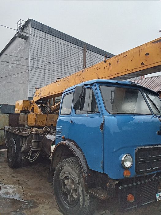 Продам автокран Маз 500