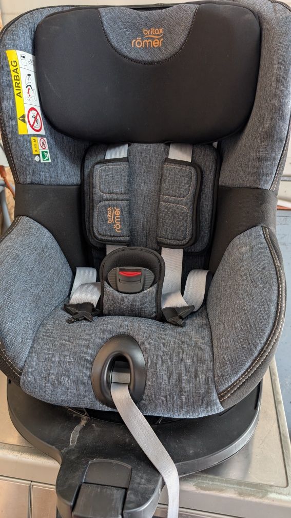 Scaun auto pentru copil