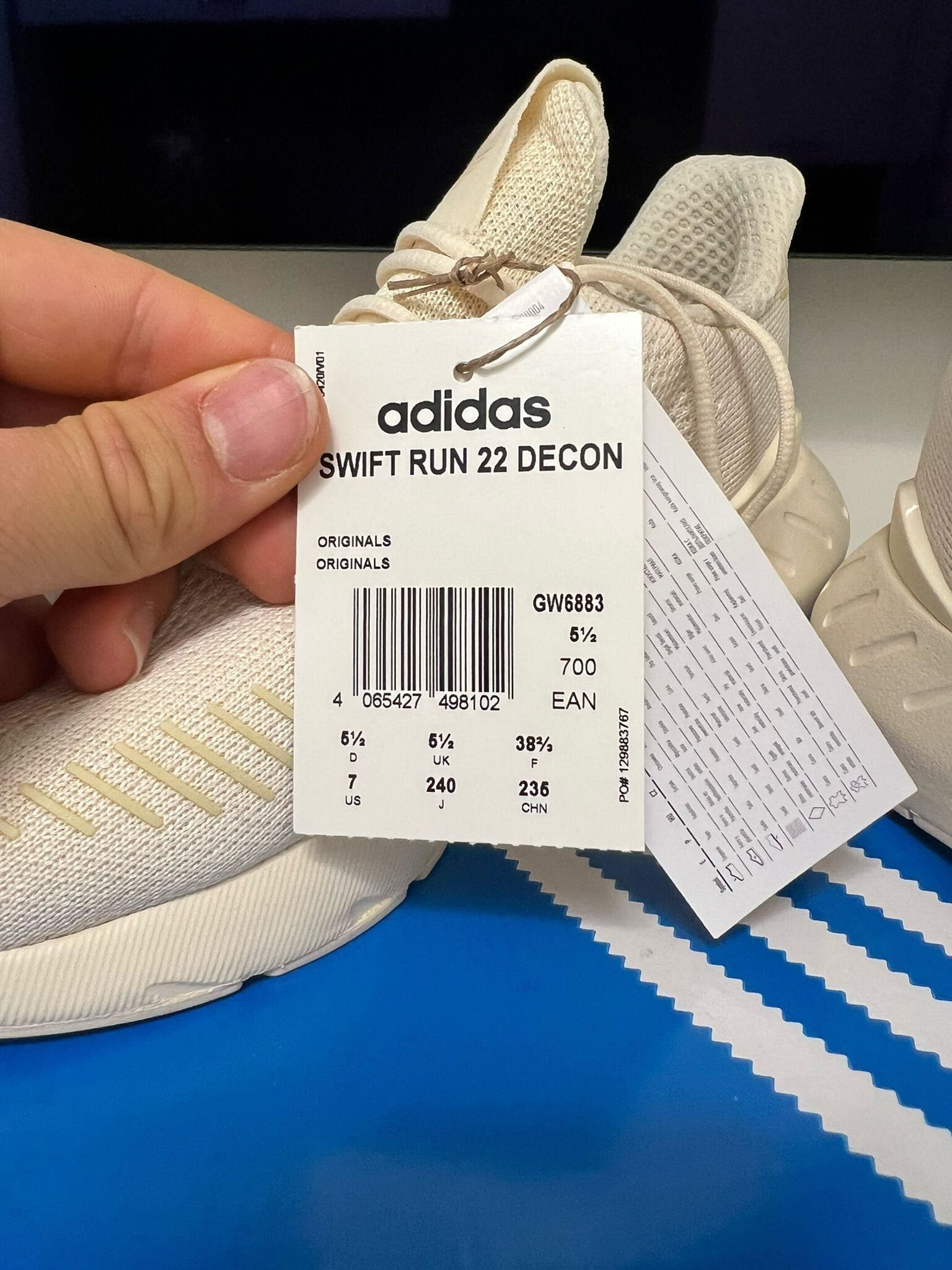Adidas Swift Run 22 Shoes Women