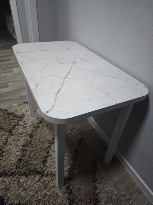 Продам НОВЫЙ стол