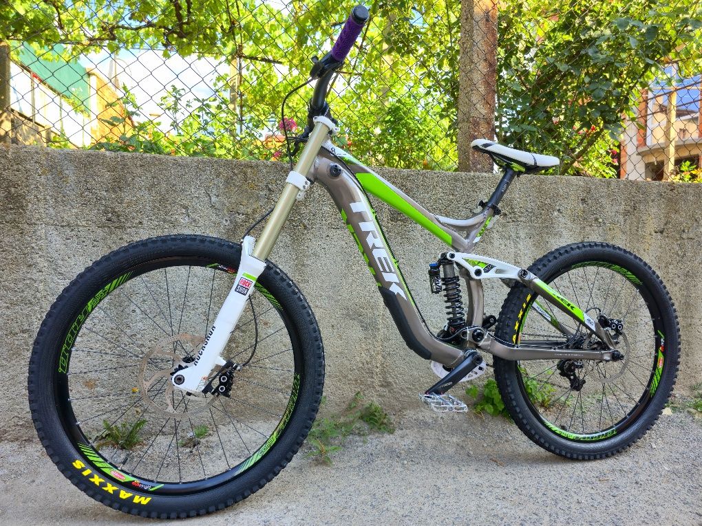 Trek Session 8 DH 26цола М размер Като нов,  Boxxer. Fox shock