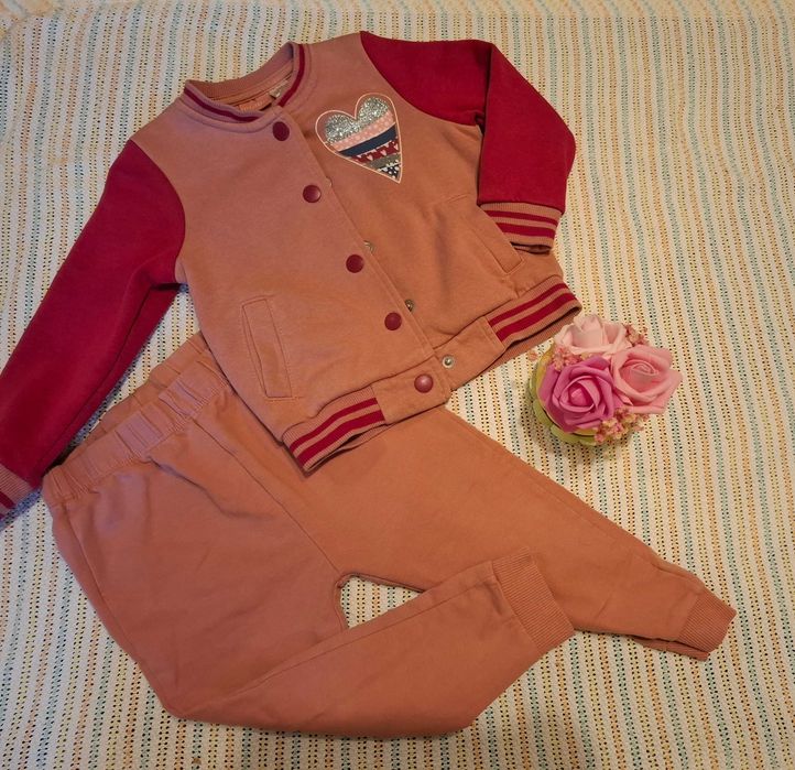 Дрехи за момиче 86-92