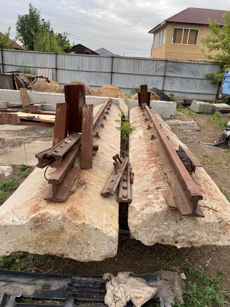 Продам рельсы для башенного крана