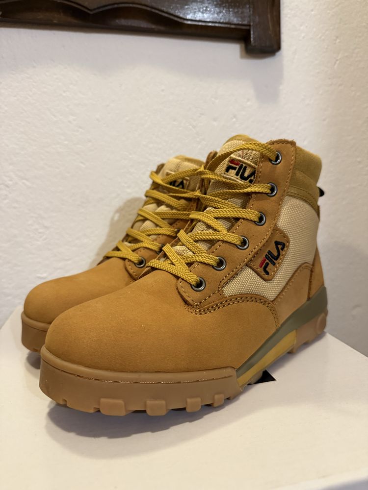 Зимни обувки FILA