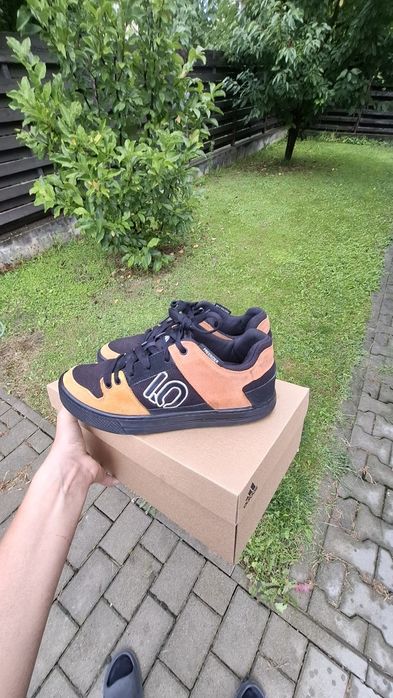 Adidas Five Ten (marimea 42)