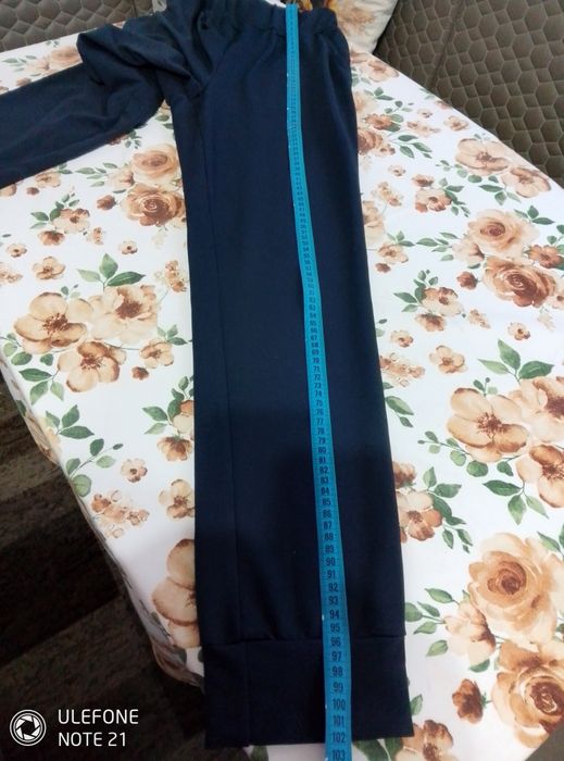 Costum de sport pentru femei