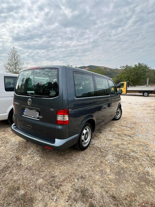 Продава се бус Vw Caravelle