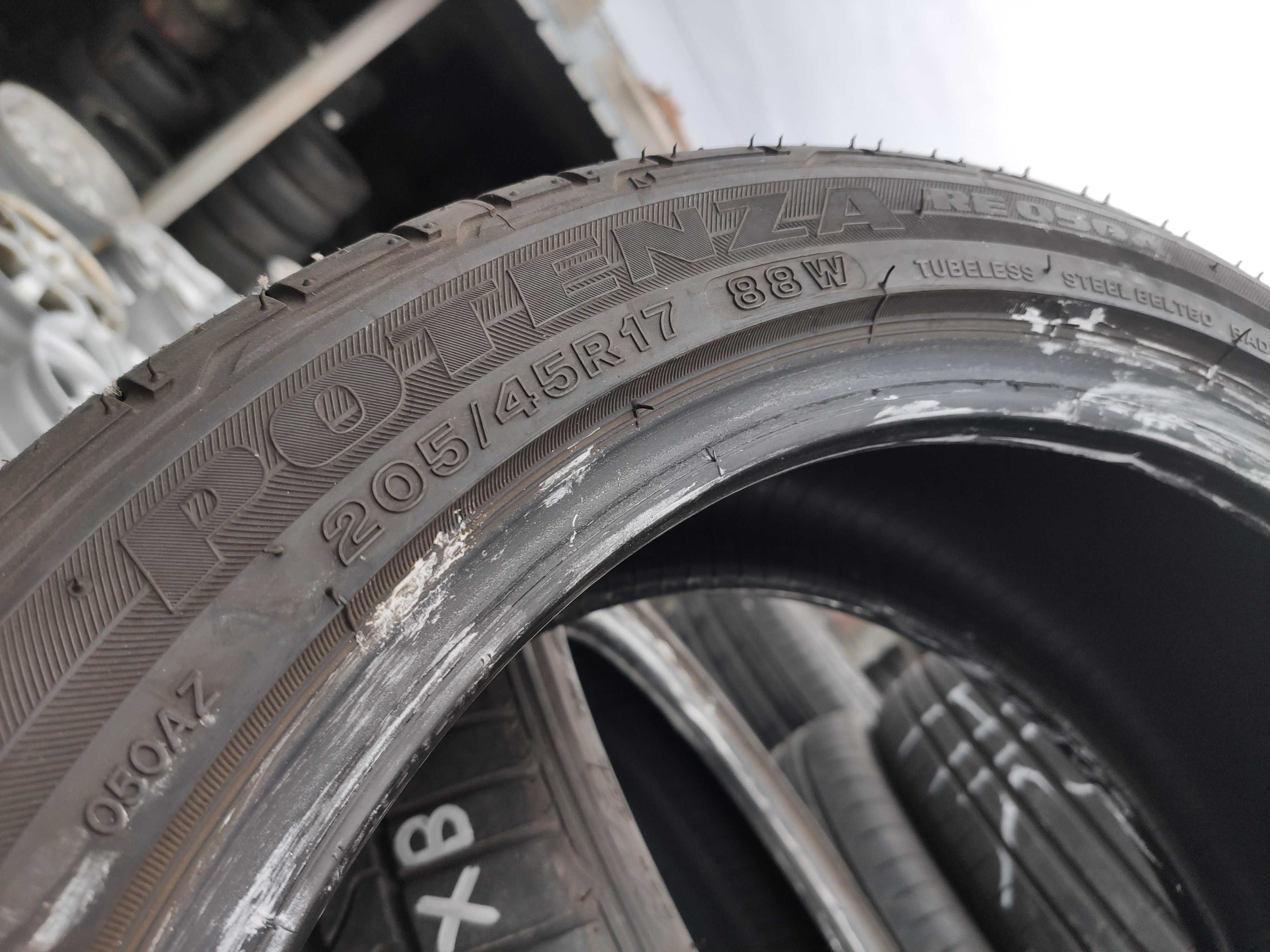 4бр Летни Гуми 205 45 17 - Bridgestone -