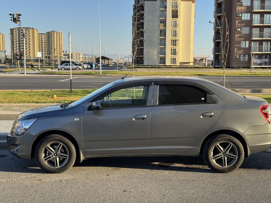 Продам диски с зимними резинами