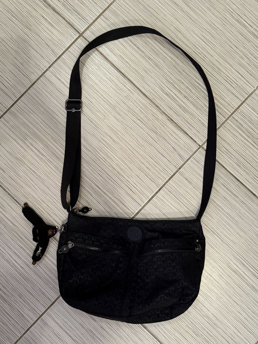 Черна чанта Kipling