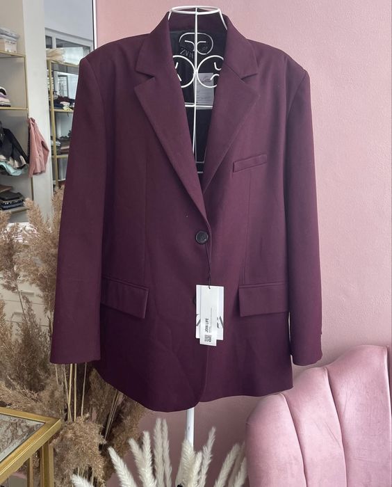 Sacou zara nou marimea L