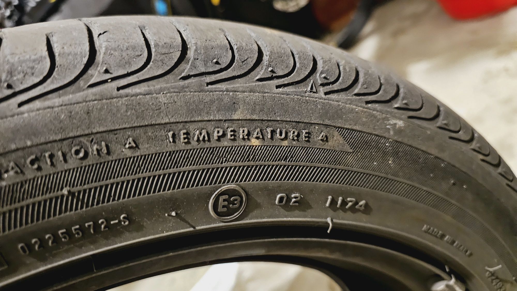 anvelope vara 215/50 /17. 7mm Bridgestone turanza