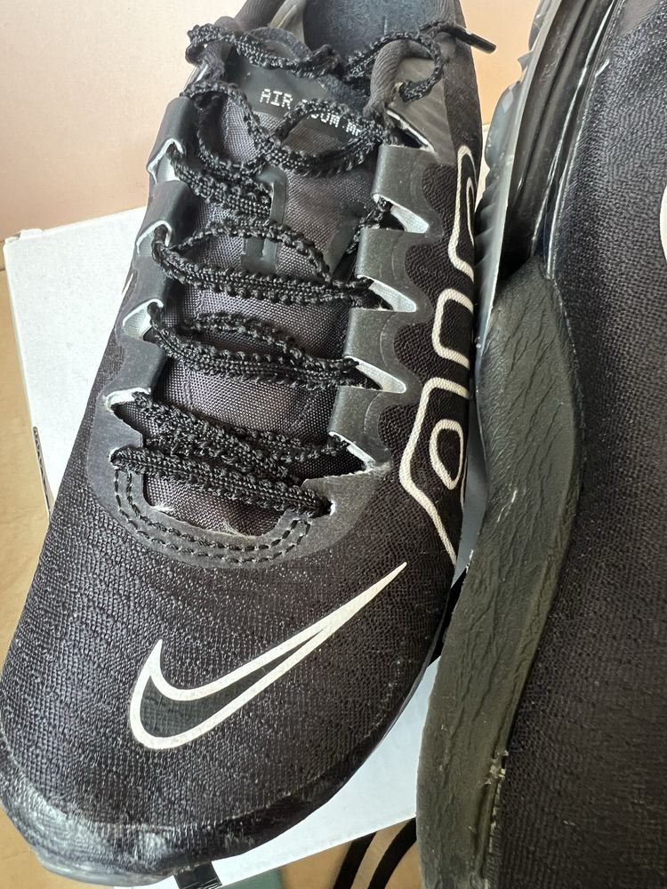 Nike Air Zoom Maxfly 35