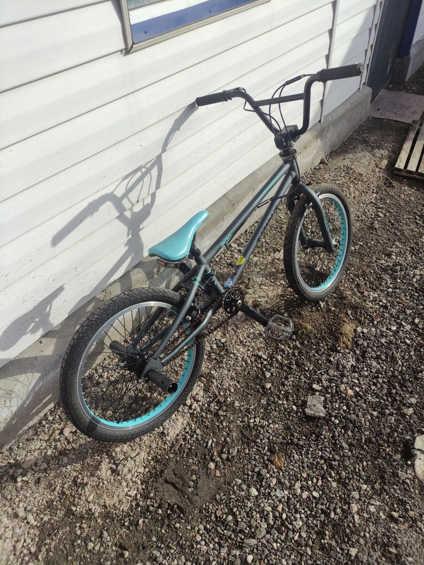 Велосипед Bmx trinx s200