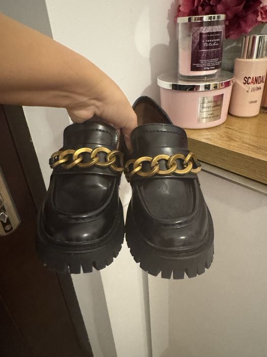 Pantofi Zara 36 impecabili